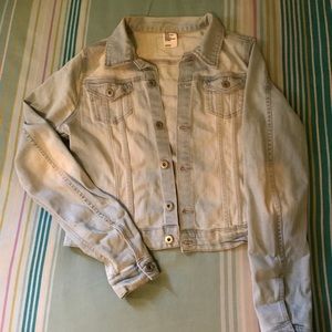 H&M light wash denim jacket